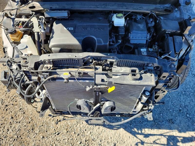 2020 Nissan Pathfinder Platinum