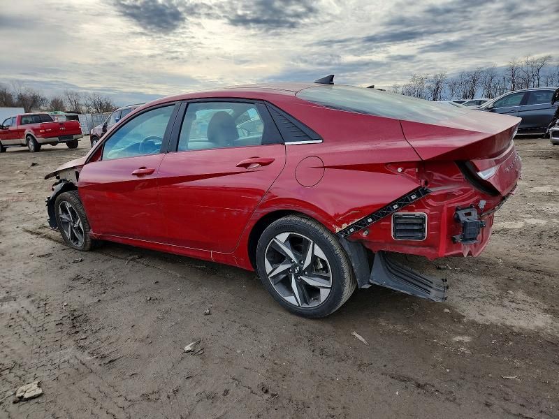 2022 Hyundai Elantra Limited