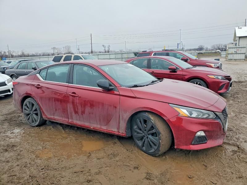 2021 Nissan Altima sr