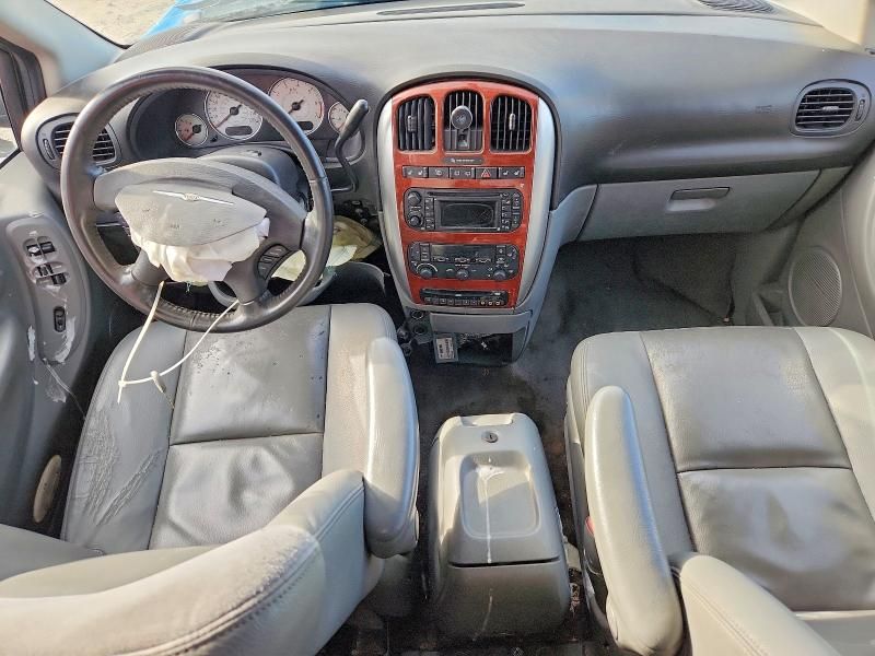 2006 Chrysler Town & Country Limited