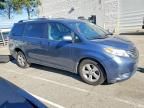 2016 Toyota Sienna le