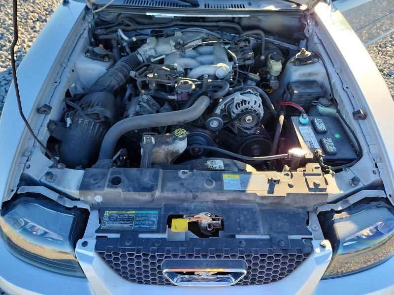 2004 Ford Mustang