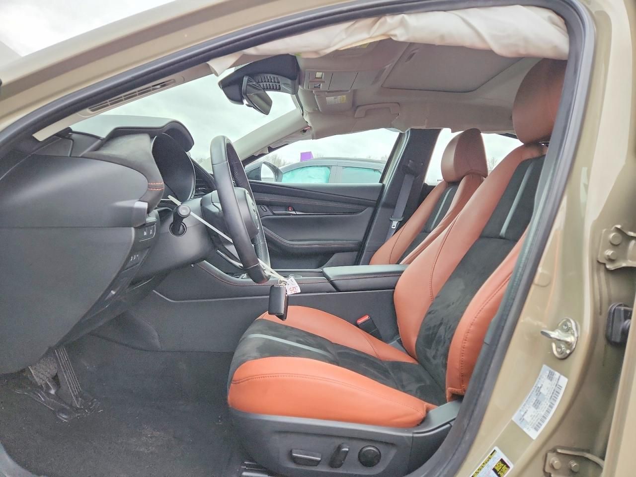 2024 Mazda 3 Carbon Turbo