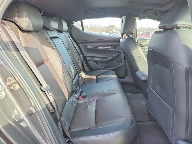 2021 Mazda 3 Premium Plus