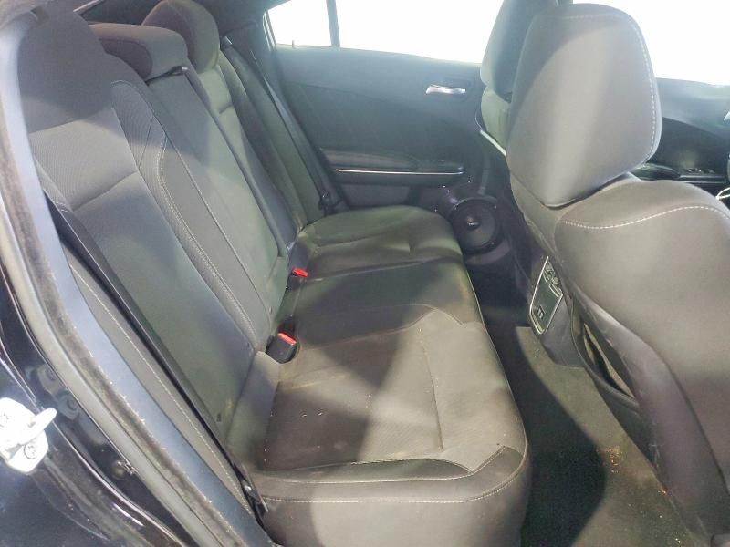 2016 Dodge Charger sxt