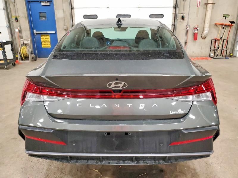 2024 Hyundai Elantra Limited