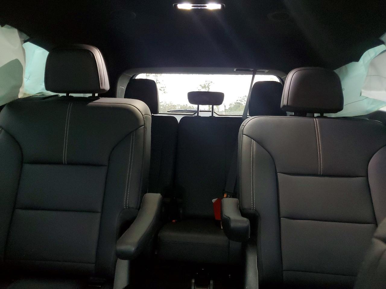 2024 GMC Acadia Uplevel