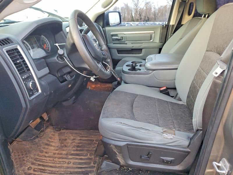 2013 Dodge Ram 1500 slt