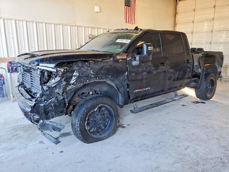 2024 GMC Sierra K2500 AT4