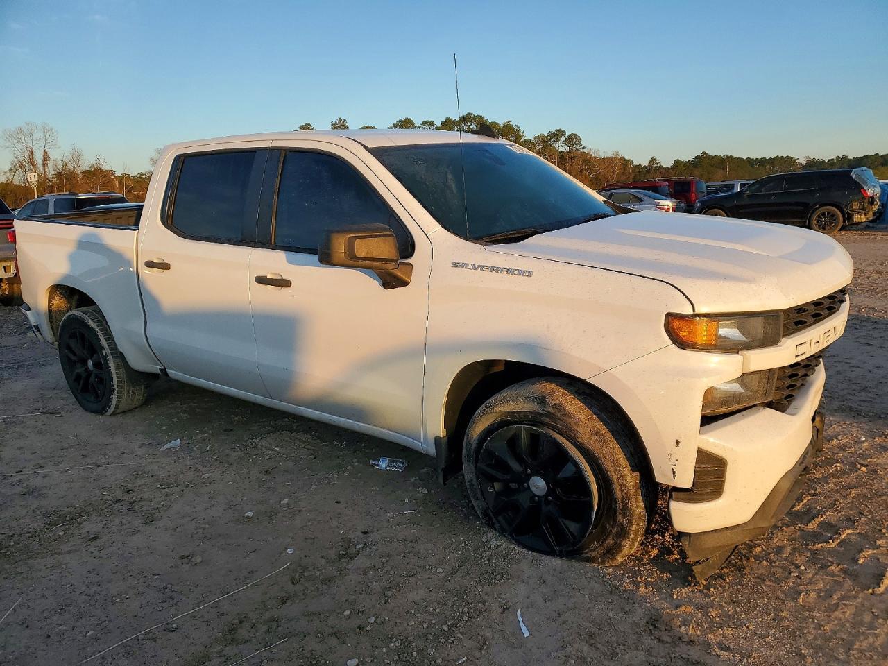 2022 Chevrolet Silverado ltd C1500 Custom