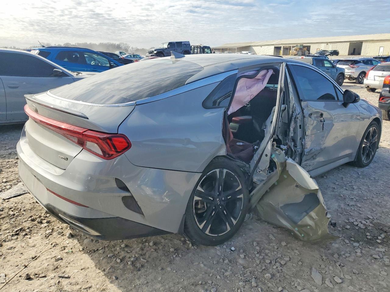 2021 KIA K5 gt Line