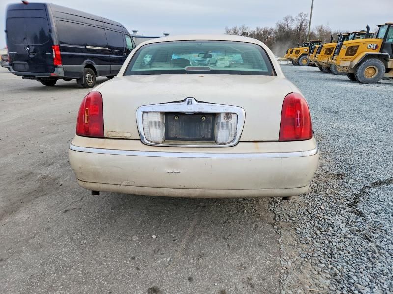 2001 Lincoln Town car Cartier l