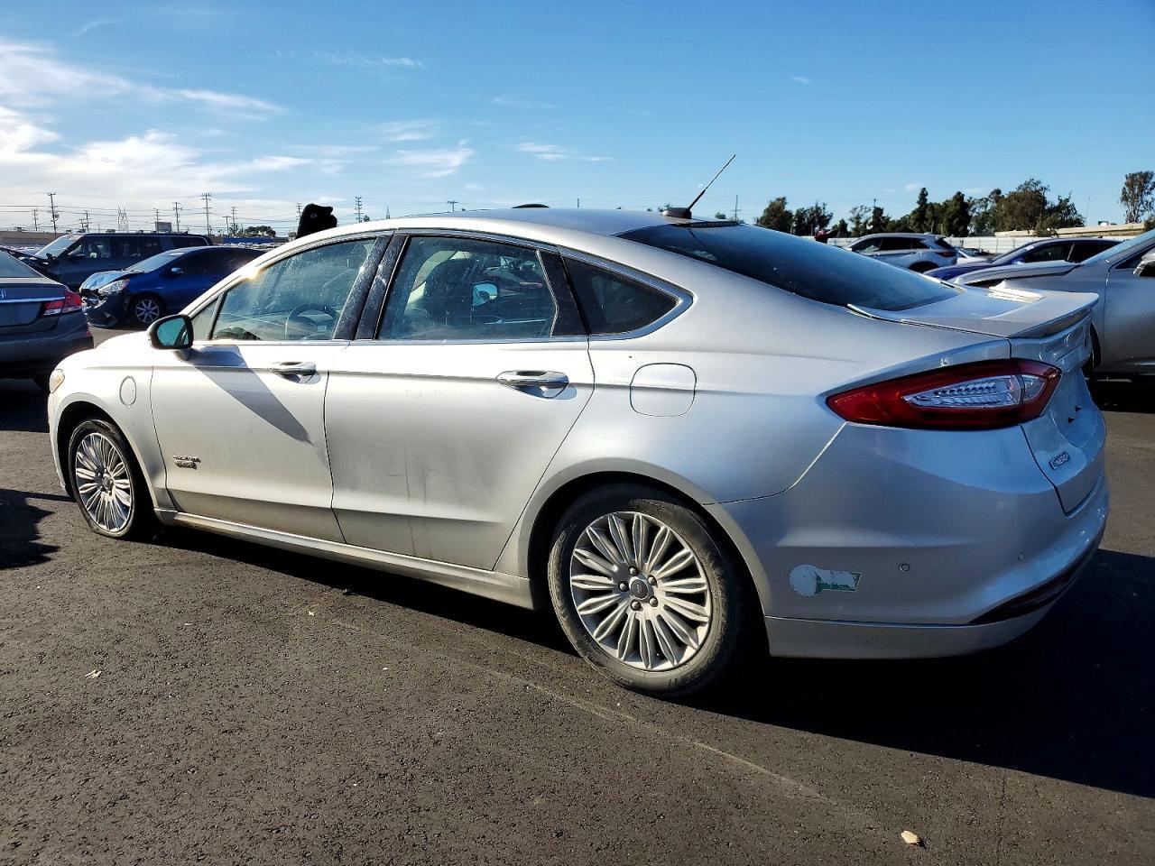 2013 Ford Fusion Titanium Phev