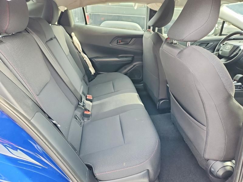 2025 Toyota Prius se