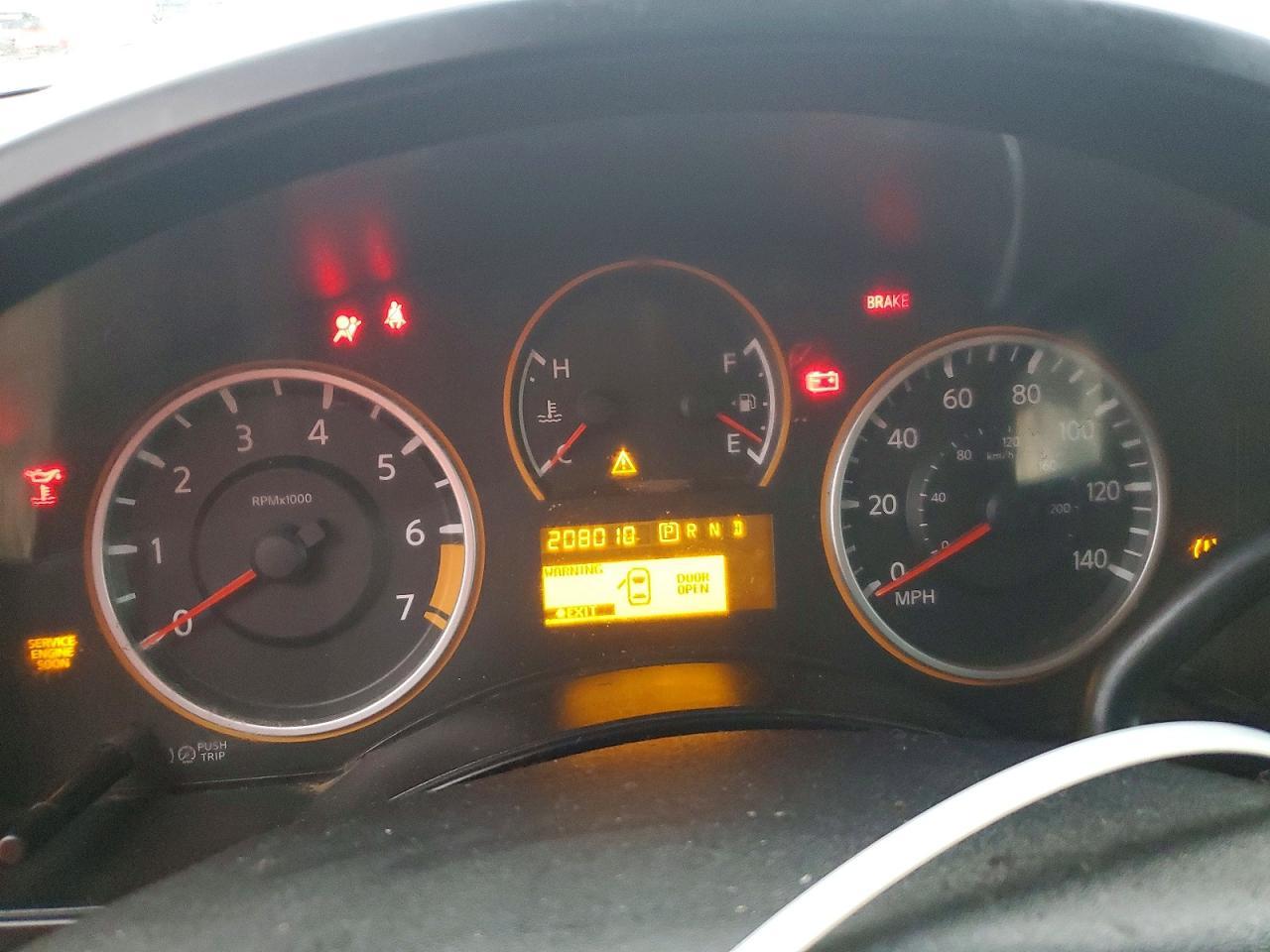 2010 Nissan Titan xe
