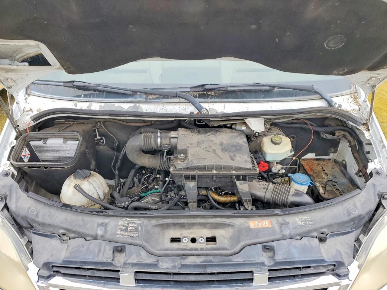 2008 Freightliner Sprinter Delivery Truck