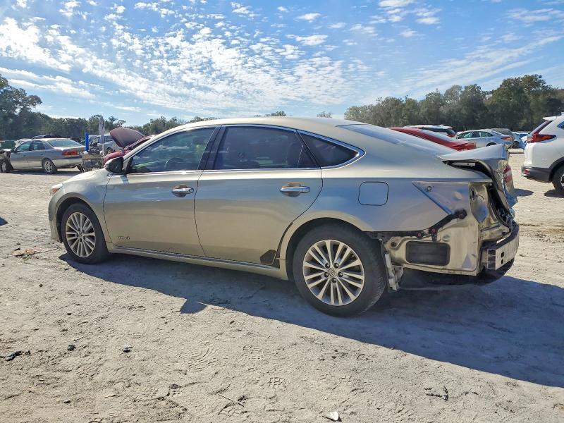 2013 Toyota Avalon Hybrid