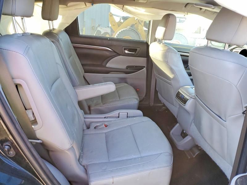 2016 Toyota Highlander Limited