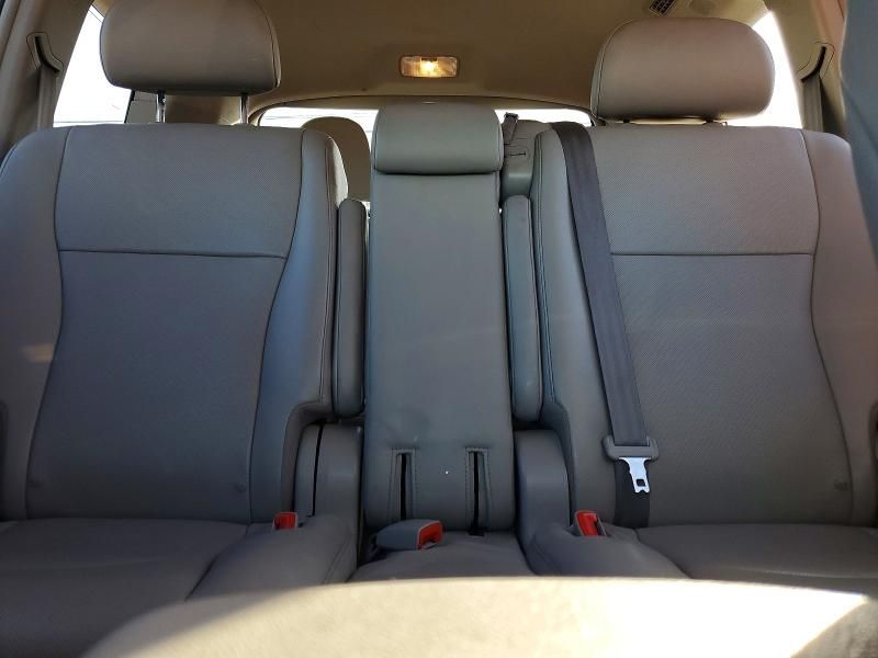 2012 Toyota Highlander Limited