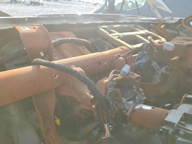 2023 Ford F550 Super Duty Flatbed Truck