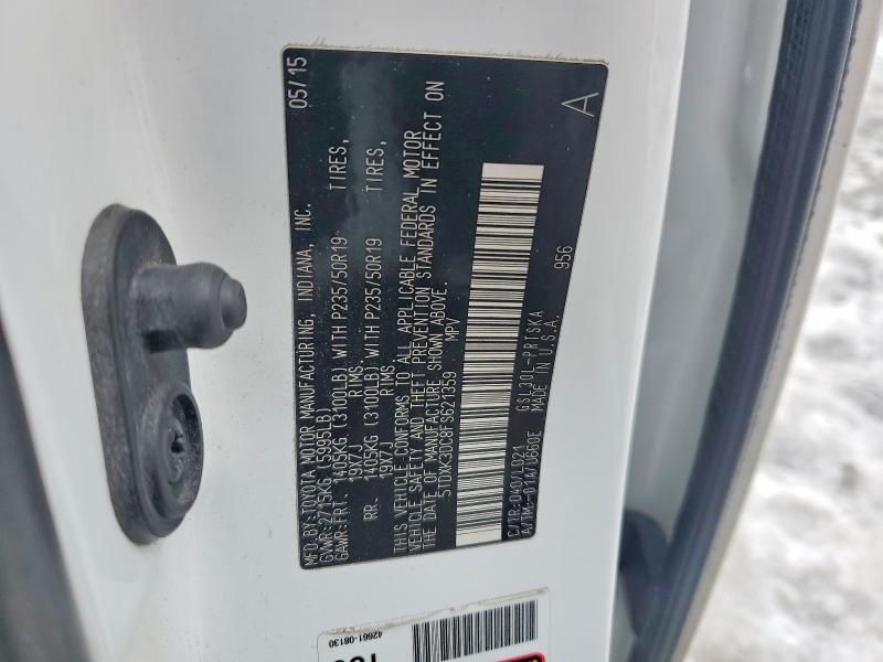 2015 Toyota Sienna Sport