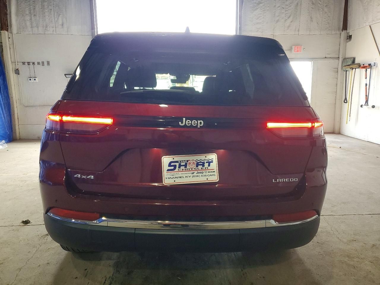 2025 Jeep Grand Cherokee Laredo