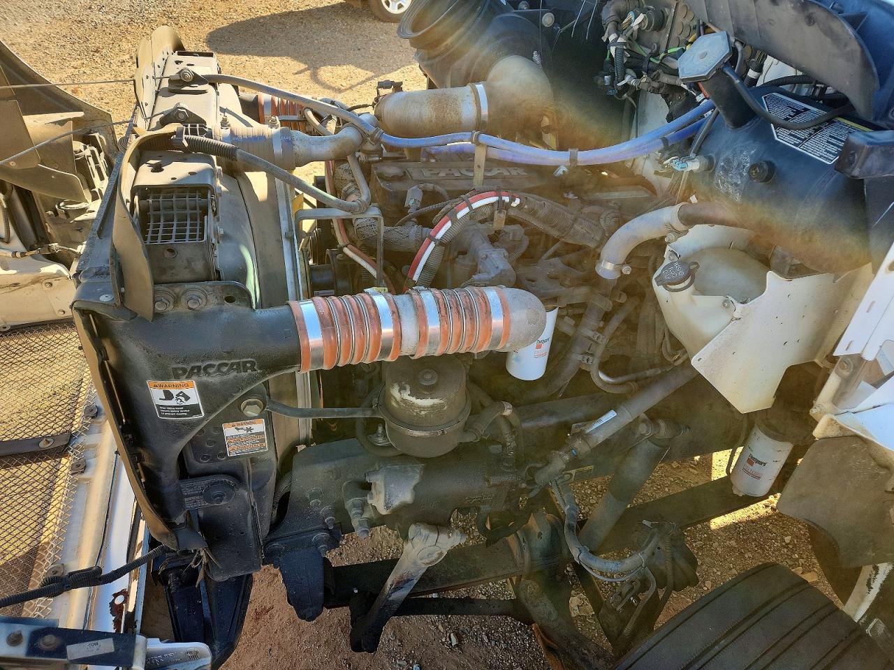 2013 Kenworth T370 BOX Truck