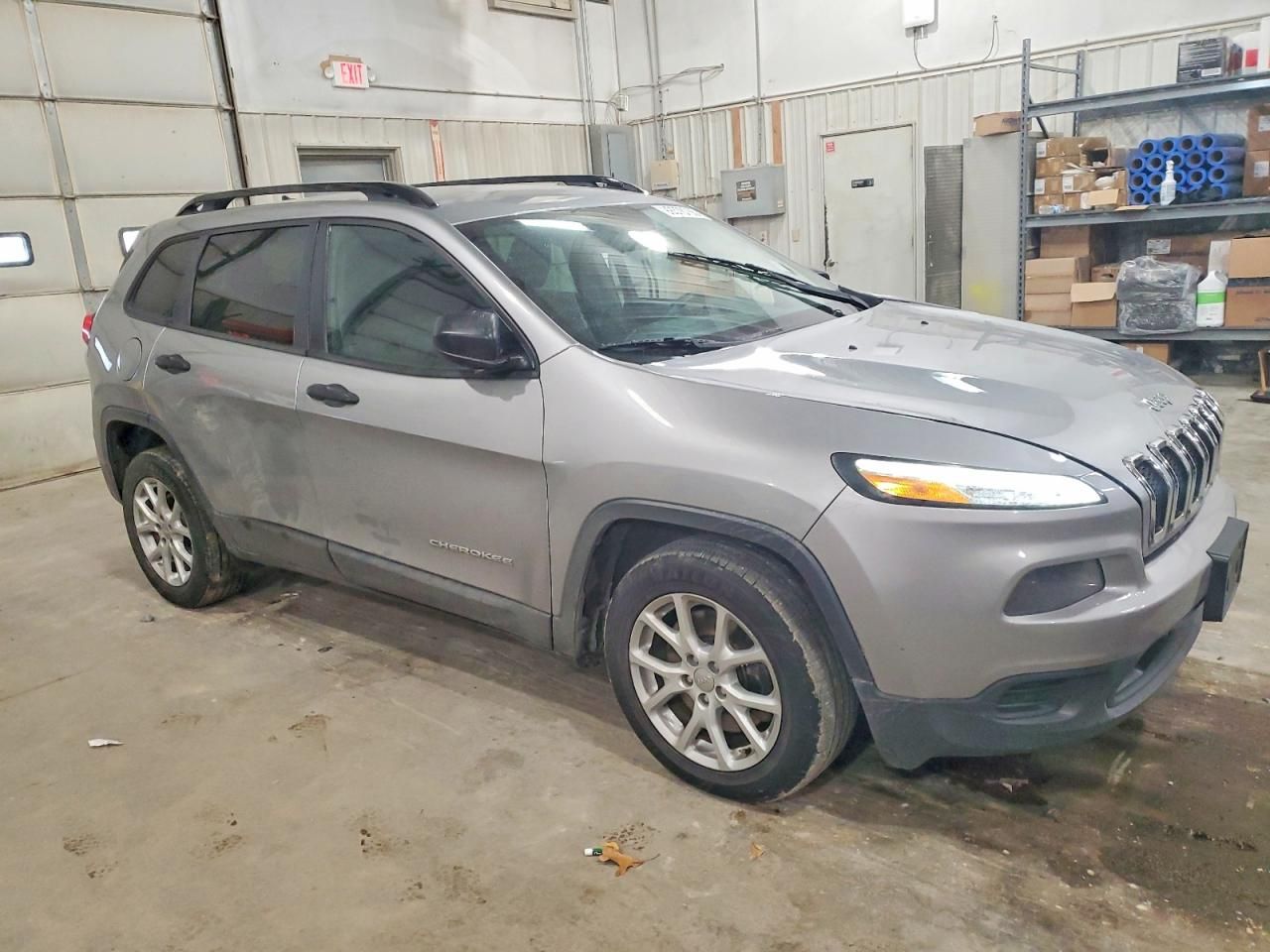 2016 Jeep Cherokee Sport