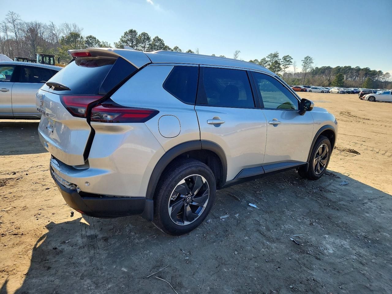 2025 Nissan Rogue sv