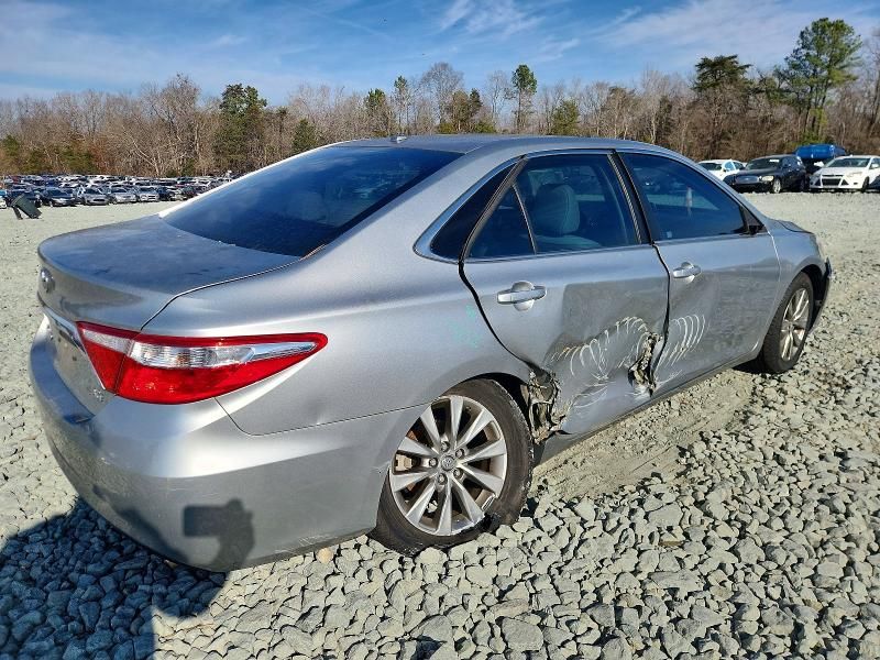 2017 Toyota Camry le