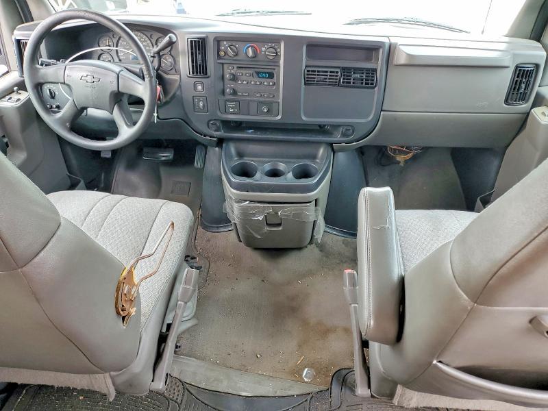 2004 Chevrolet Express G3500