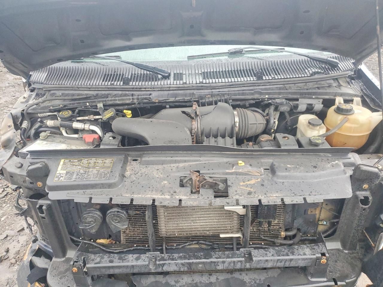 2010 Ford Econoline E250 van