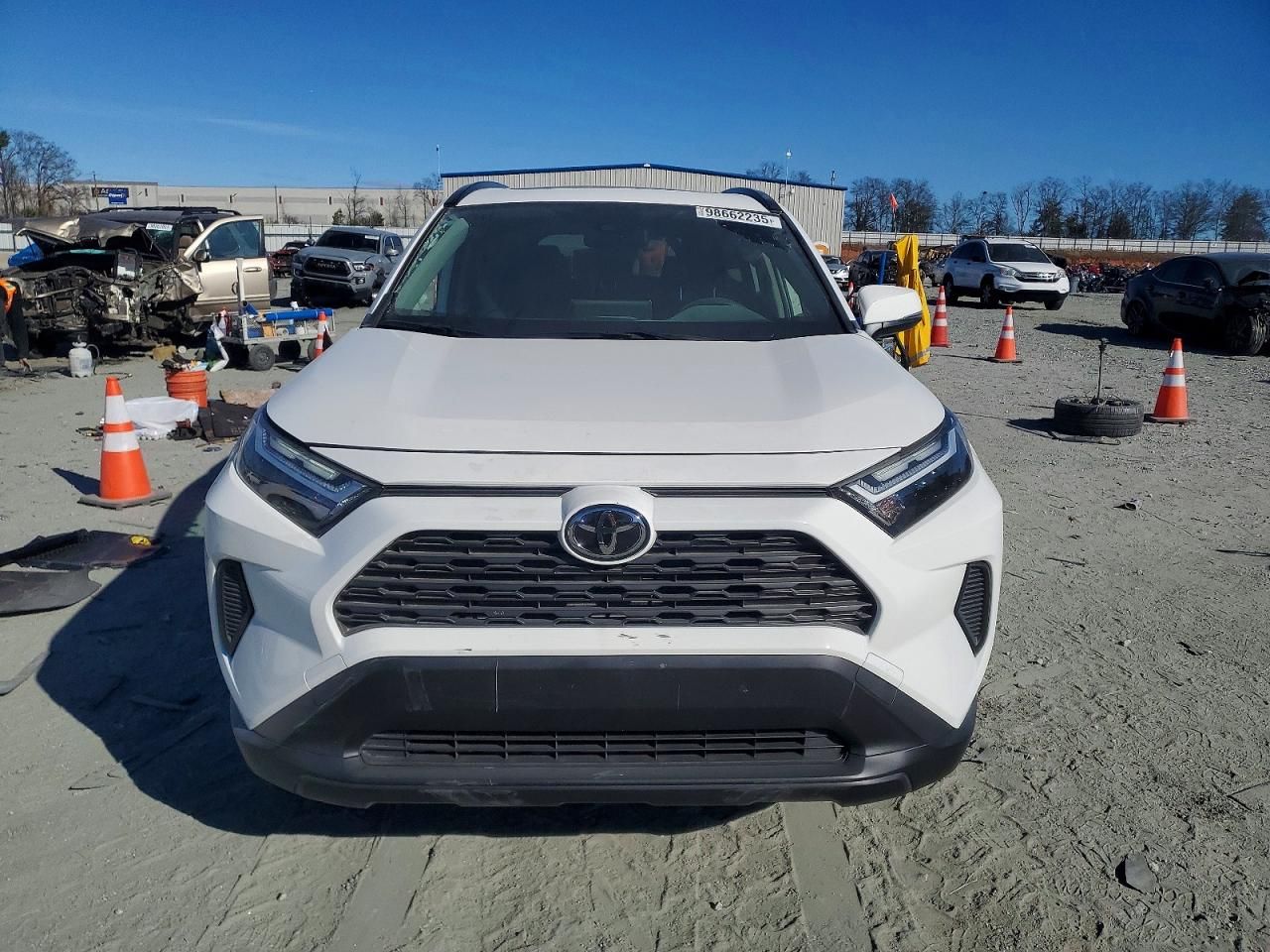 2025 Toyota Rav4 xle