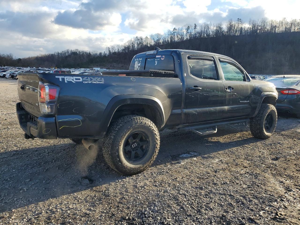 2017 Toyota Tacoma Double Cab