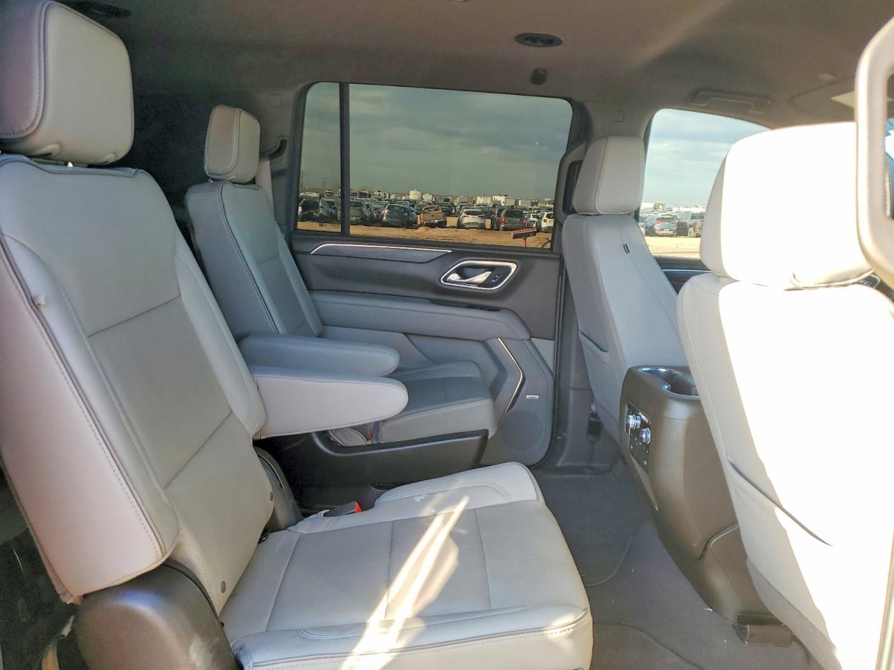 2024 GMC Yukon xl C1500 slt