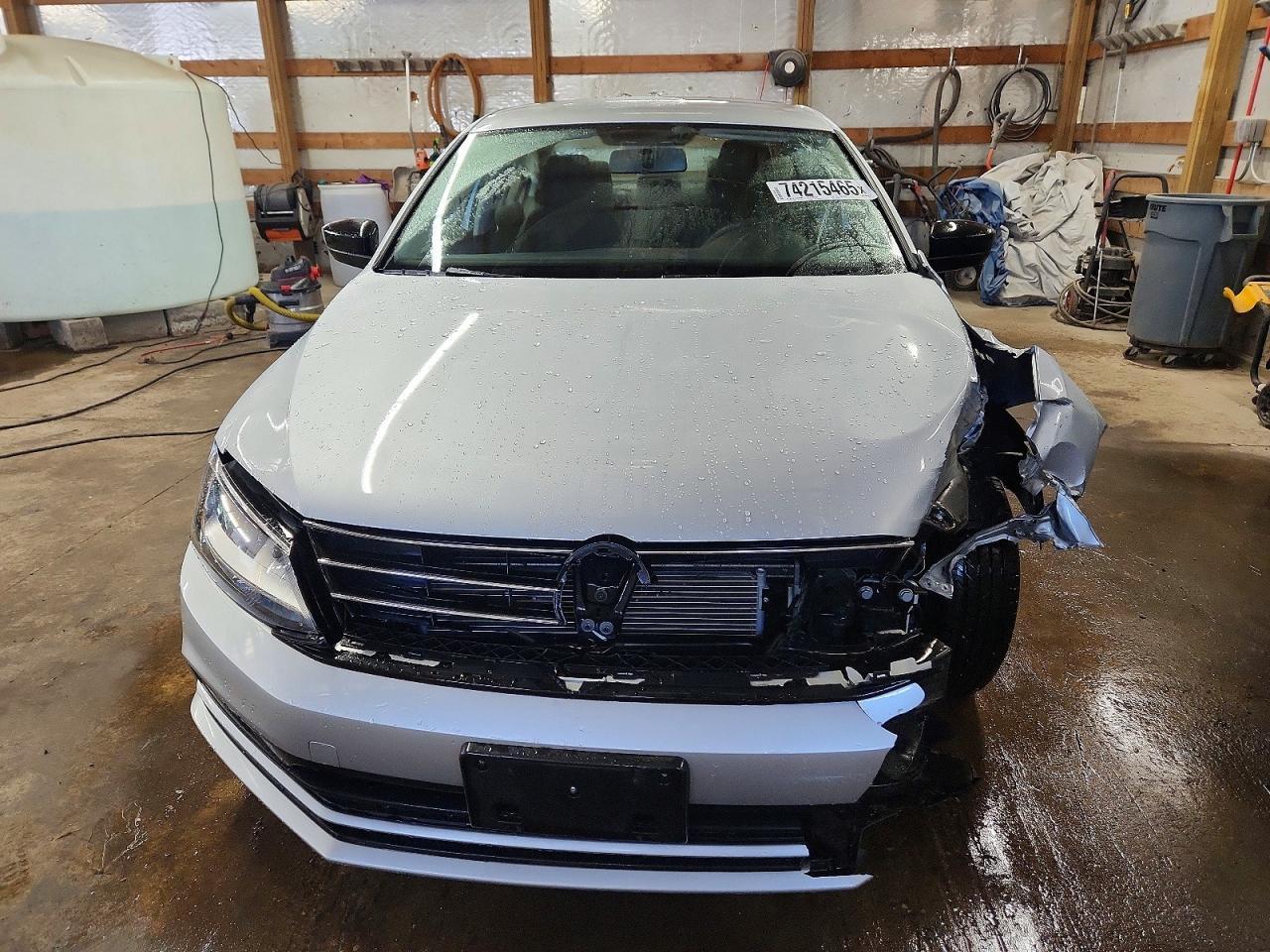 2015 Volkswagen Jetta Base