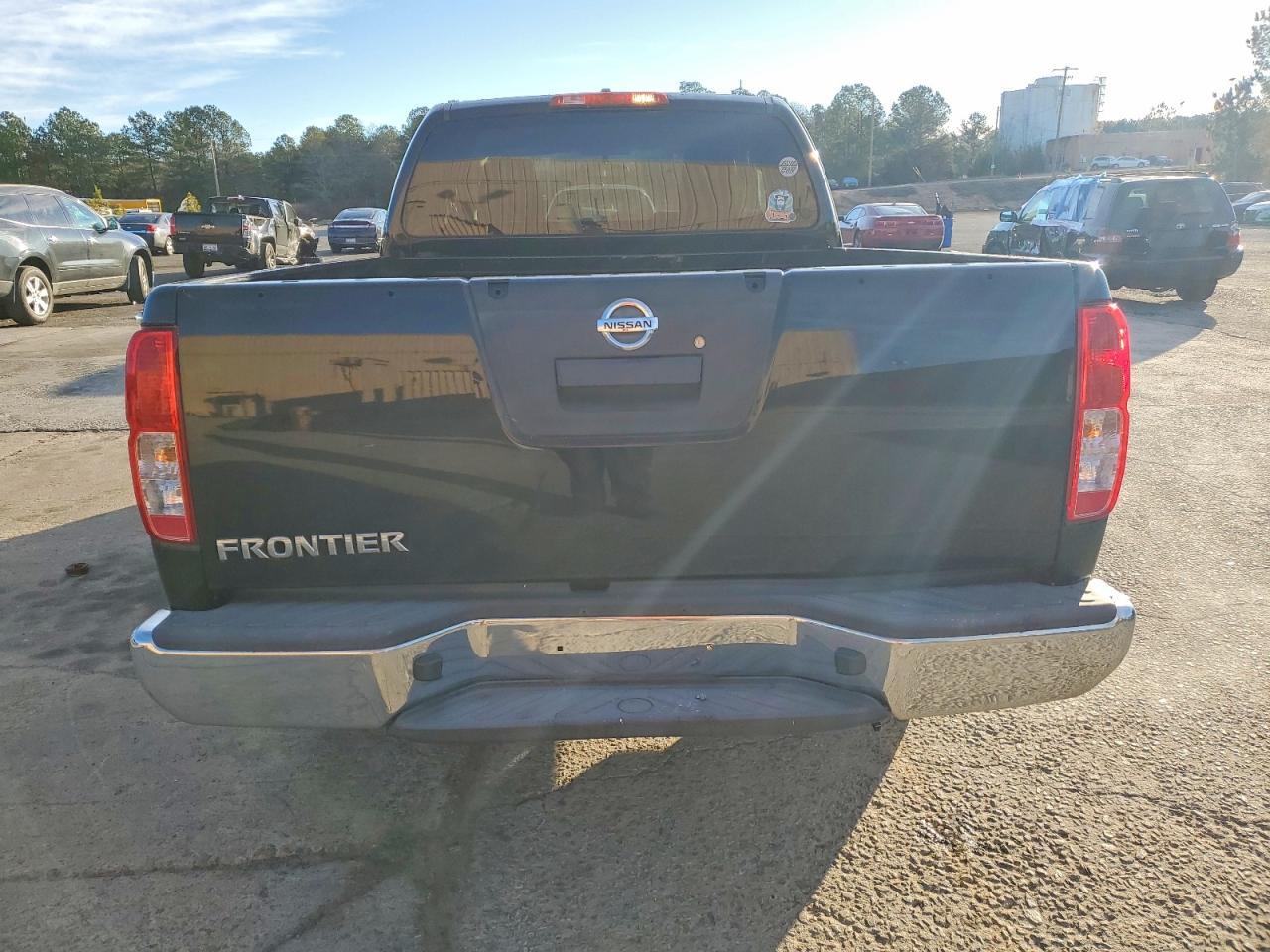 2014 Nissan Frontier s