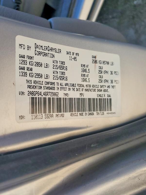 2006 Chrysler Town & Country Limited