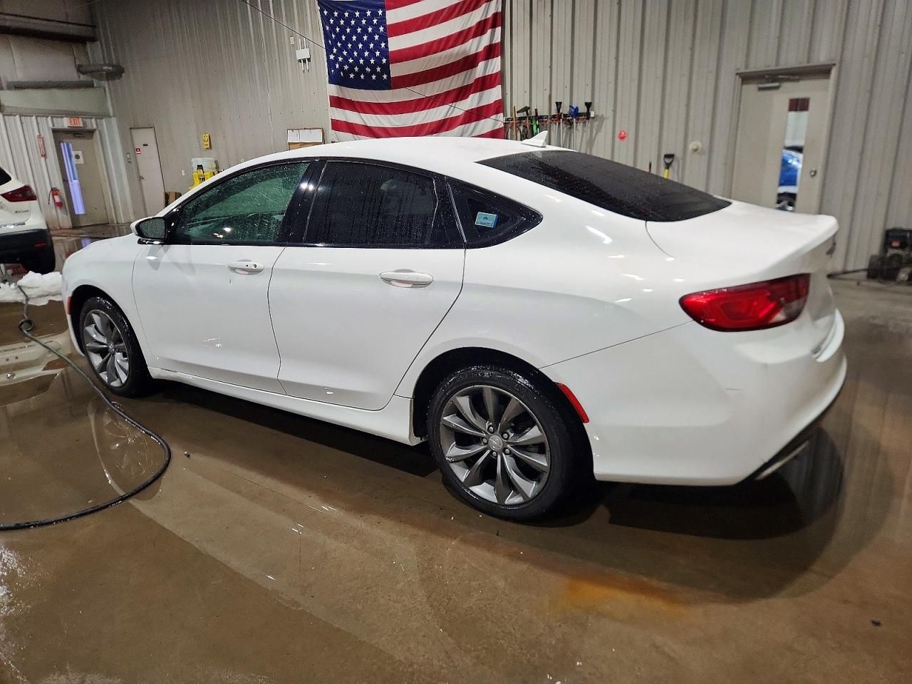 2015 Chrysler 200 s