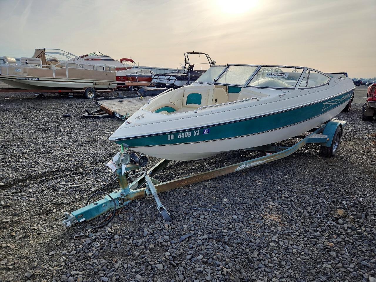 1999 Stingray Boat Co 1999 Stingray 180RX-Boat