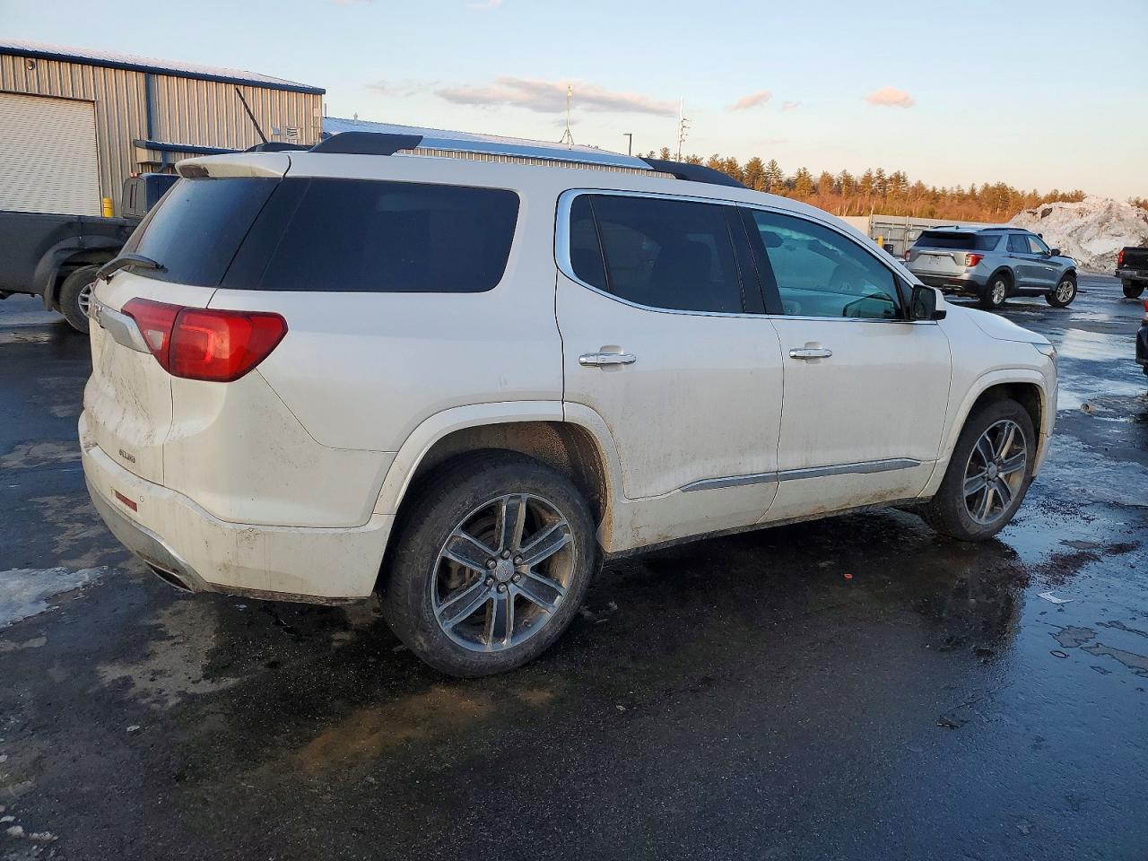 2018 GMC Acadia Denali