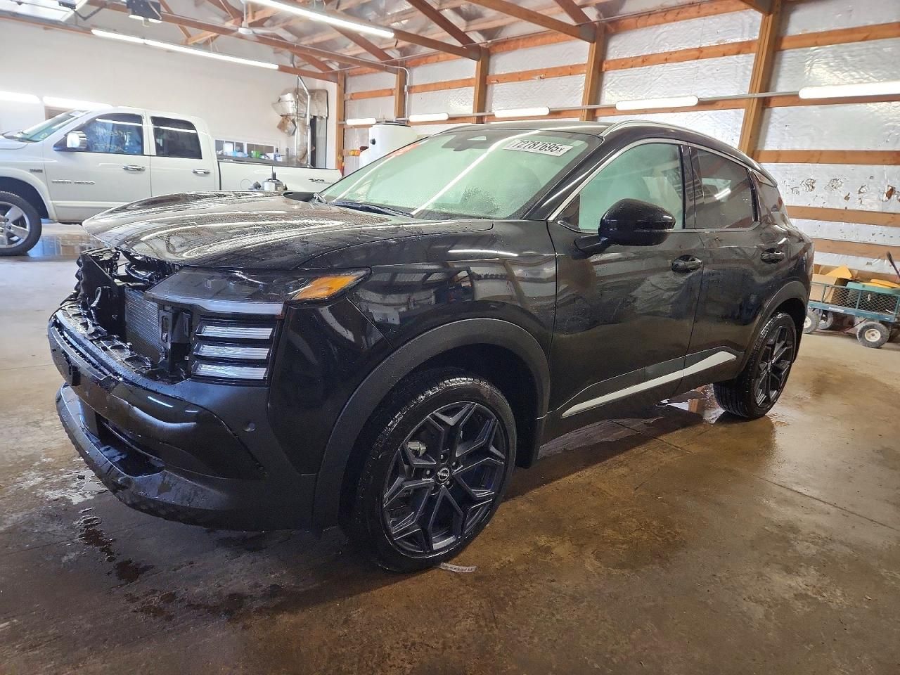 2025 Nissan Kicks sr