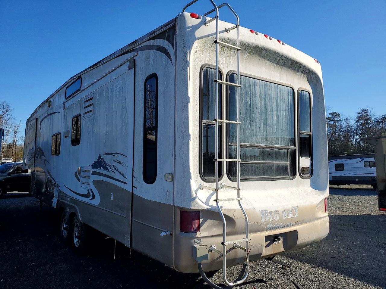 2004 Keystone Montana Camper