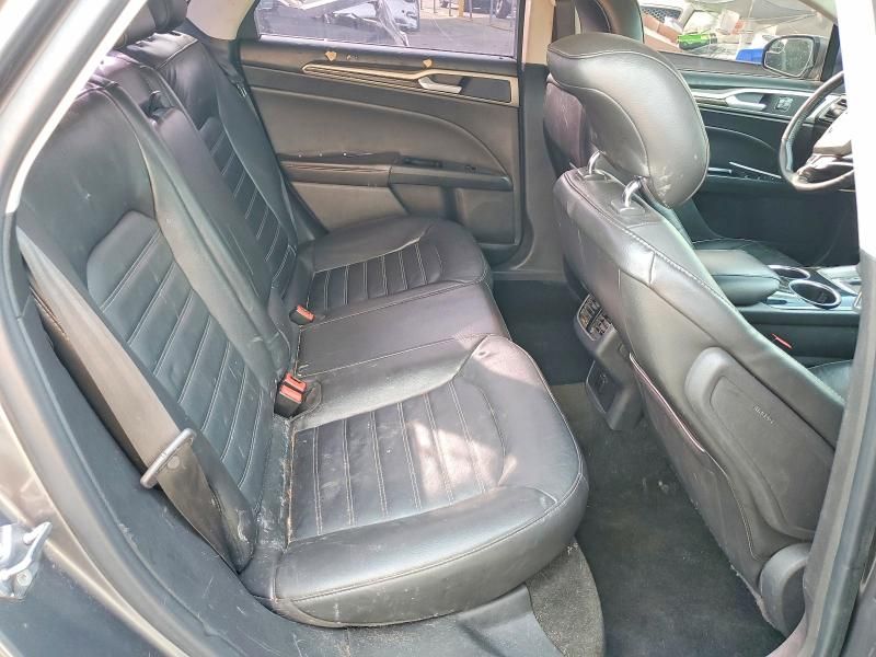 2013 Ford Fusion se Hybrid