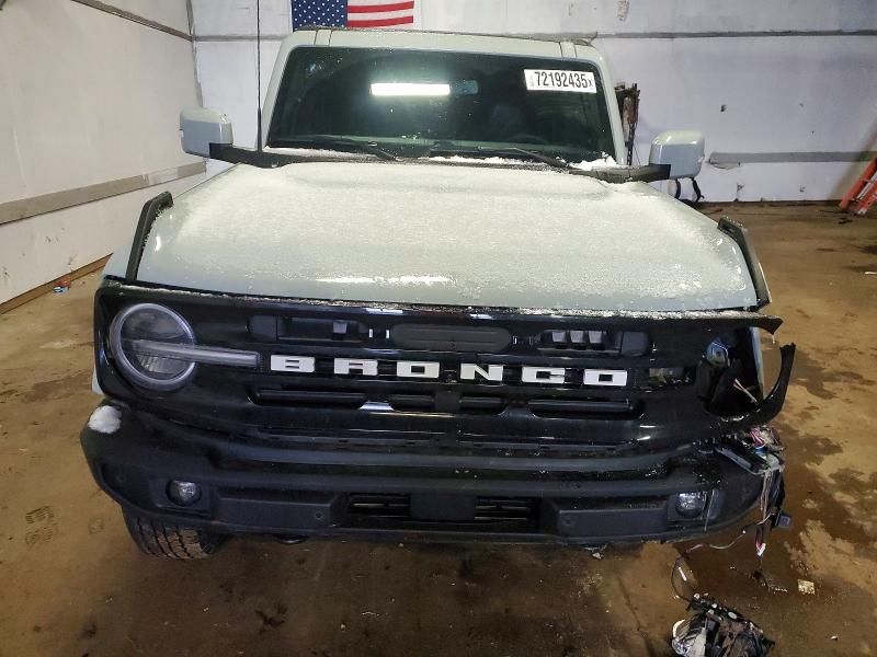2024 Ford Bronco Outer Banks