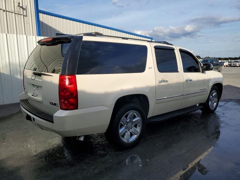 2011 GMC Yukon xl C1500 slt