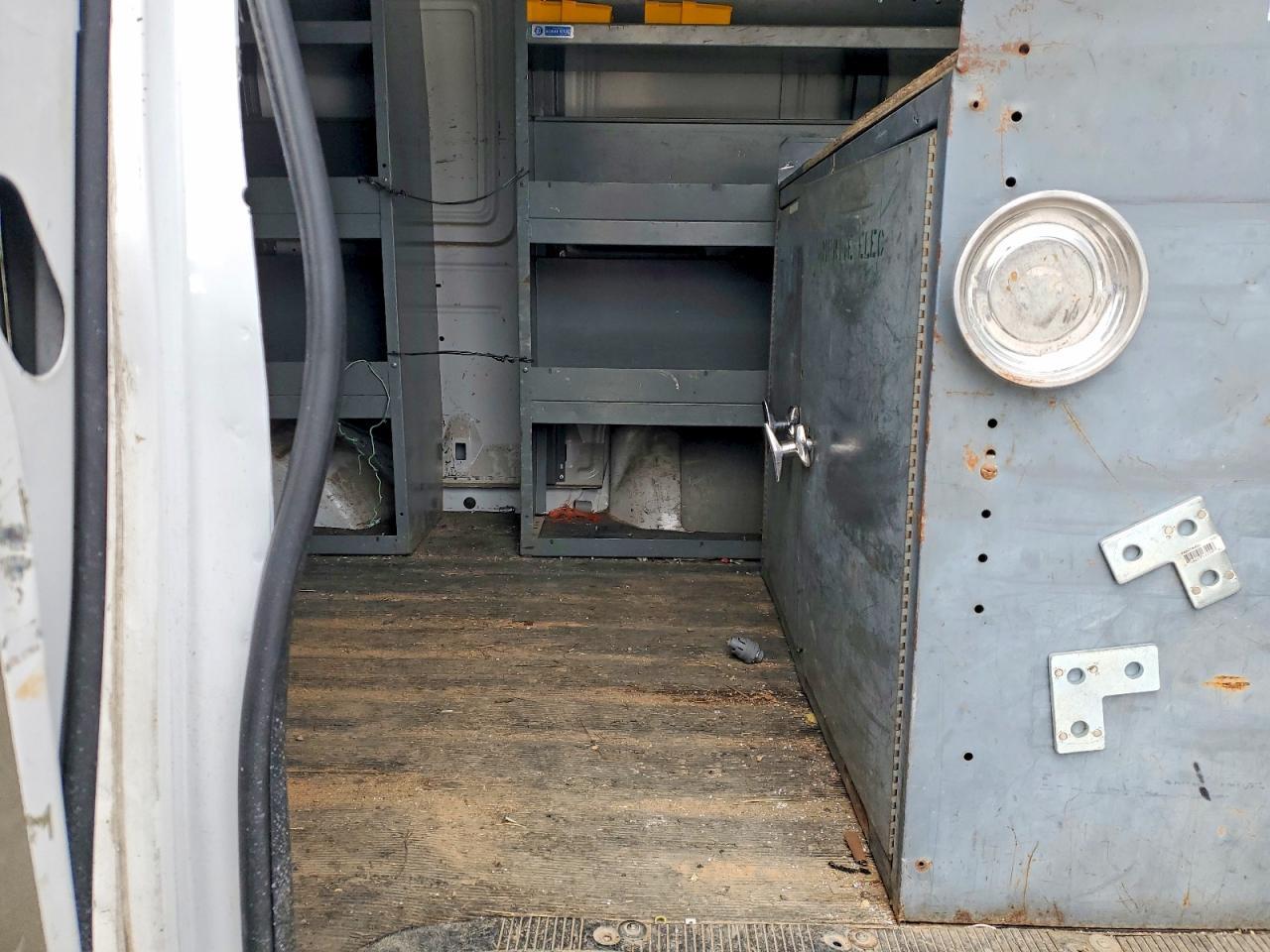 2009 Ford E250 Utility / Service Van