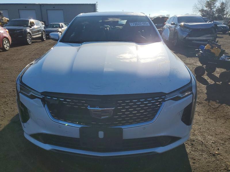 2024 Cadillac CT4 Premium Luxury