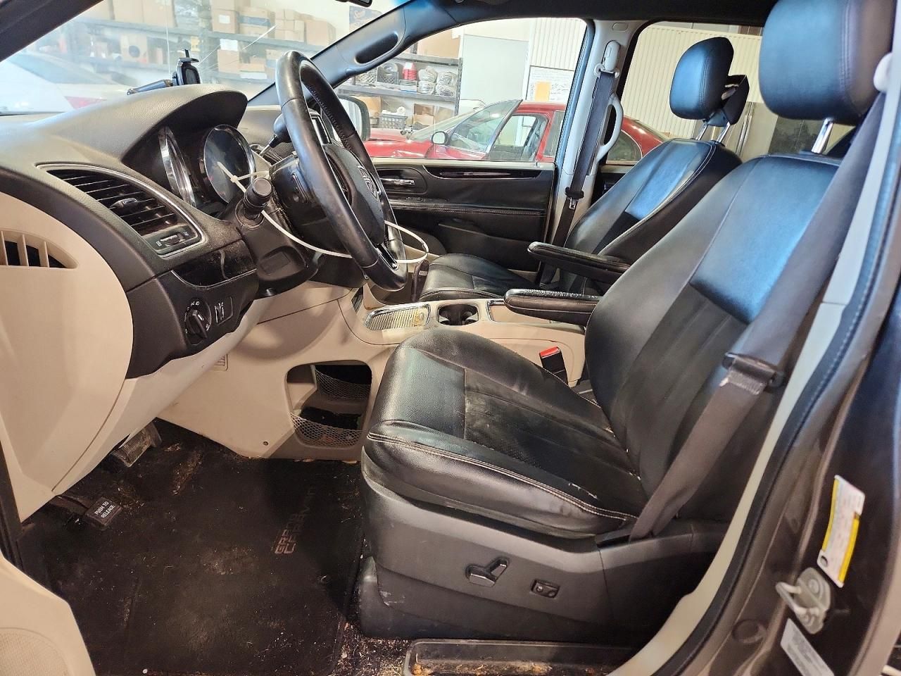 2017 Dodge Grand Caravan sxt