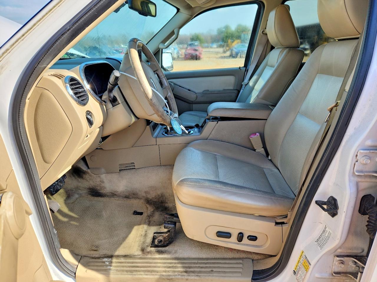 2010 Ford Explorer Limited